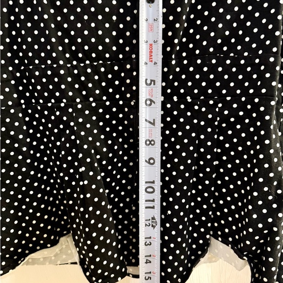 Torrid Black White Polka Dot Peplum Top 1X Rockabilly Pin Up Retro 50s Style EUC - Picture 7 of 7